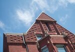 Siermetselwerk aan de Mesdagstraat.
<br/>
Marcel Westhoff, juni 2018